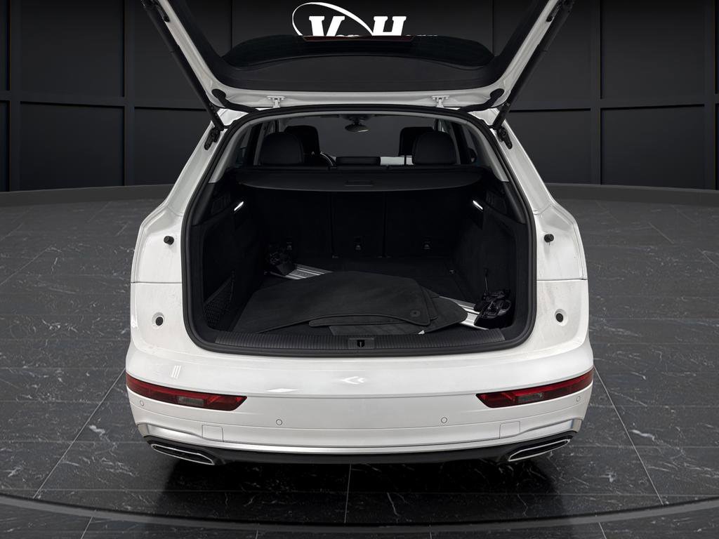 Used 2023 Audi Q5 2.0T Premium w/ Convenience Package image 15