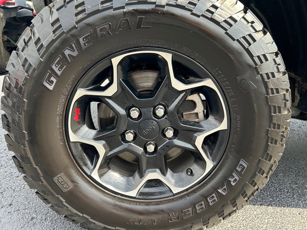 Used 2020 Jeep Wrangler Unlimited Rubicon w/ Quick Order Package 28Y Recon AWD/4WD image 12