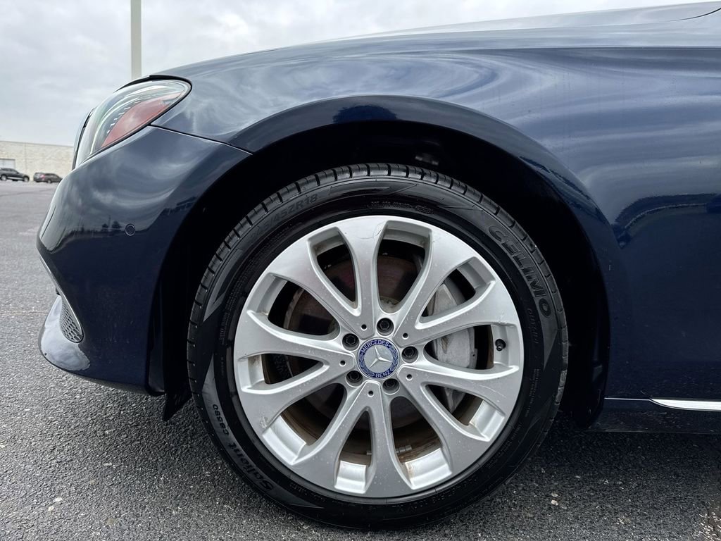 Used 2017 Mercedes-Benz E 300 image 10
