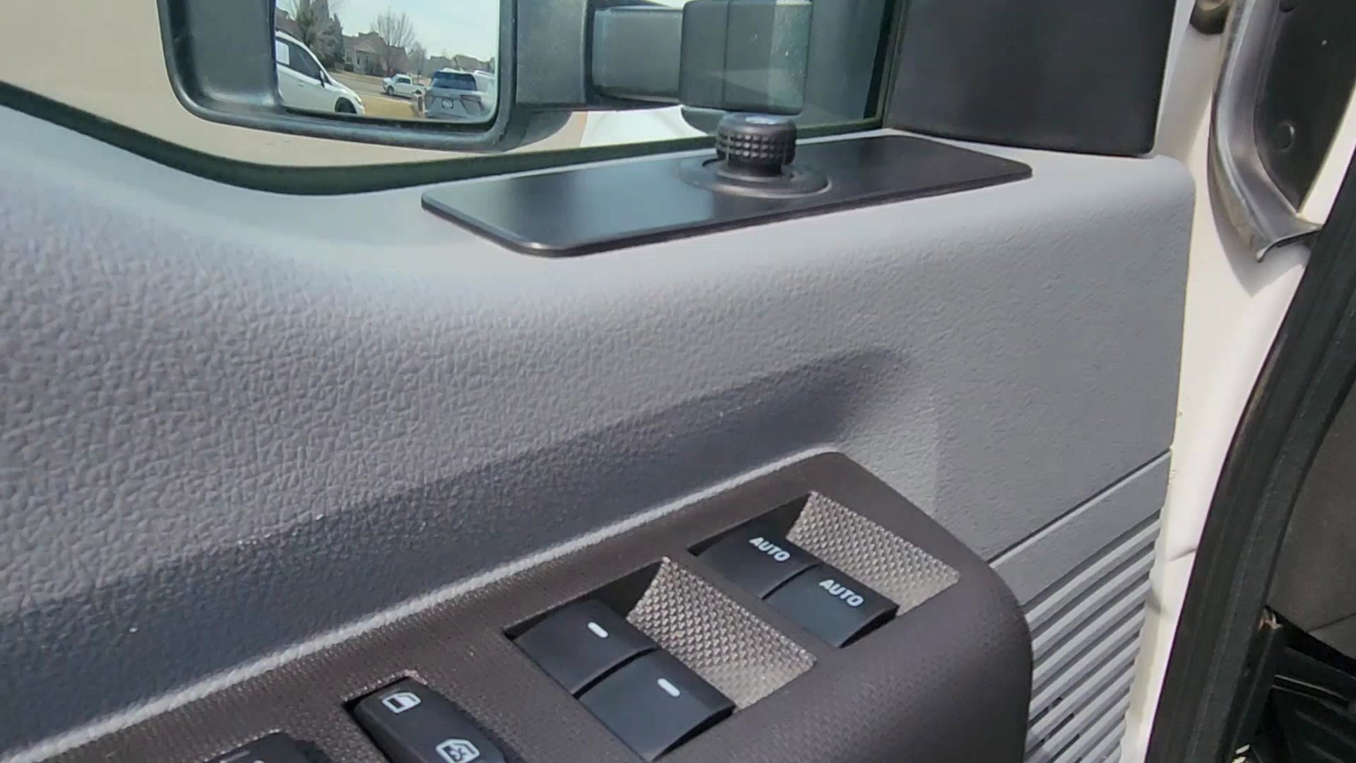 Used 2015 Ford F250 XL w/ Power Equipment Group image 7