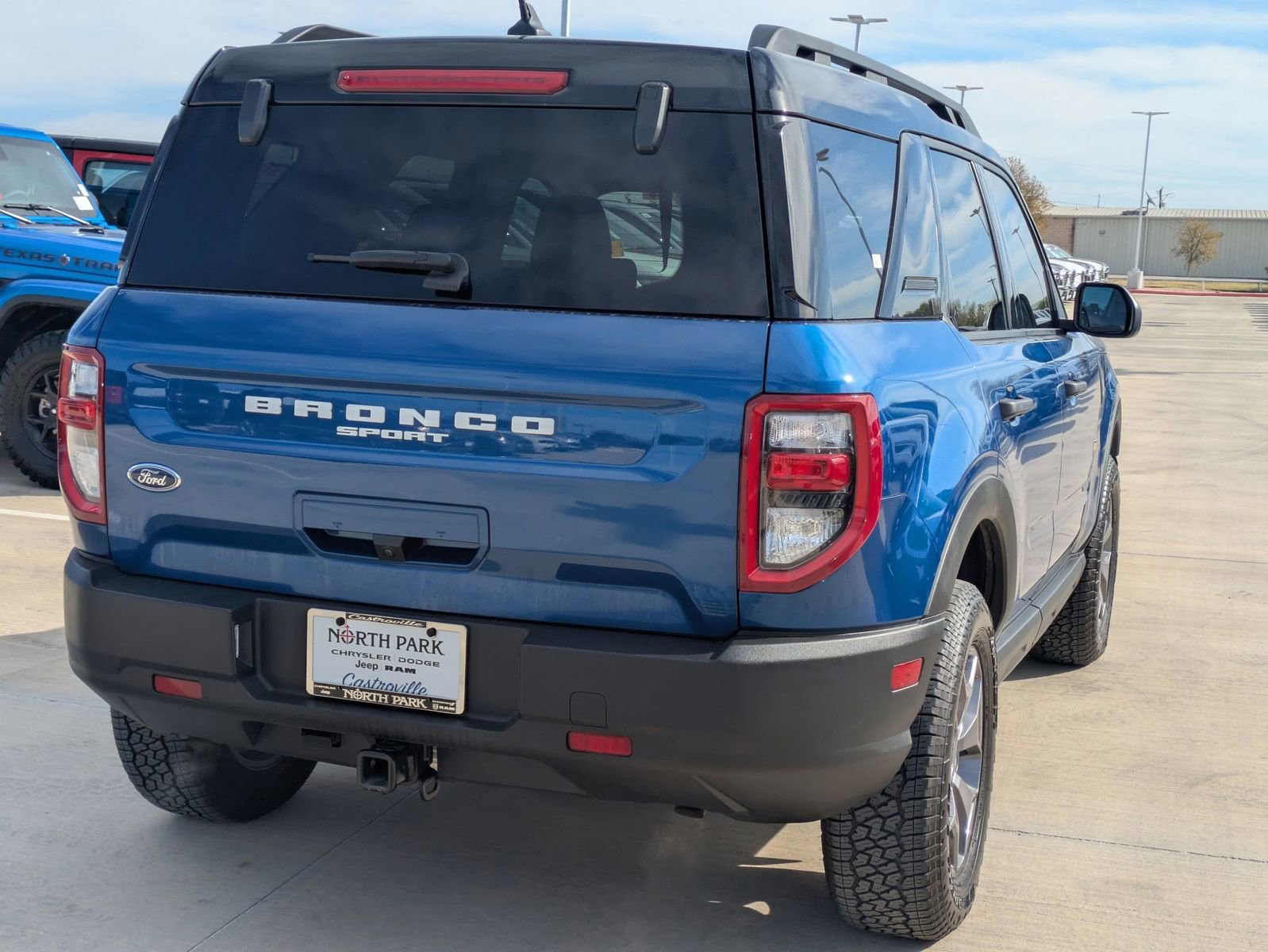 Used 2024 Ford Bronco Sport Badlands image 3