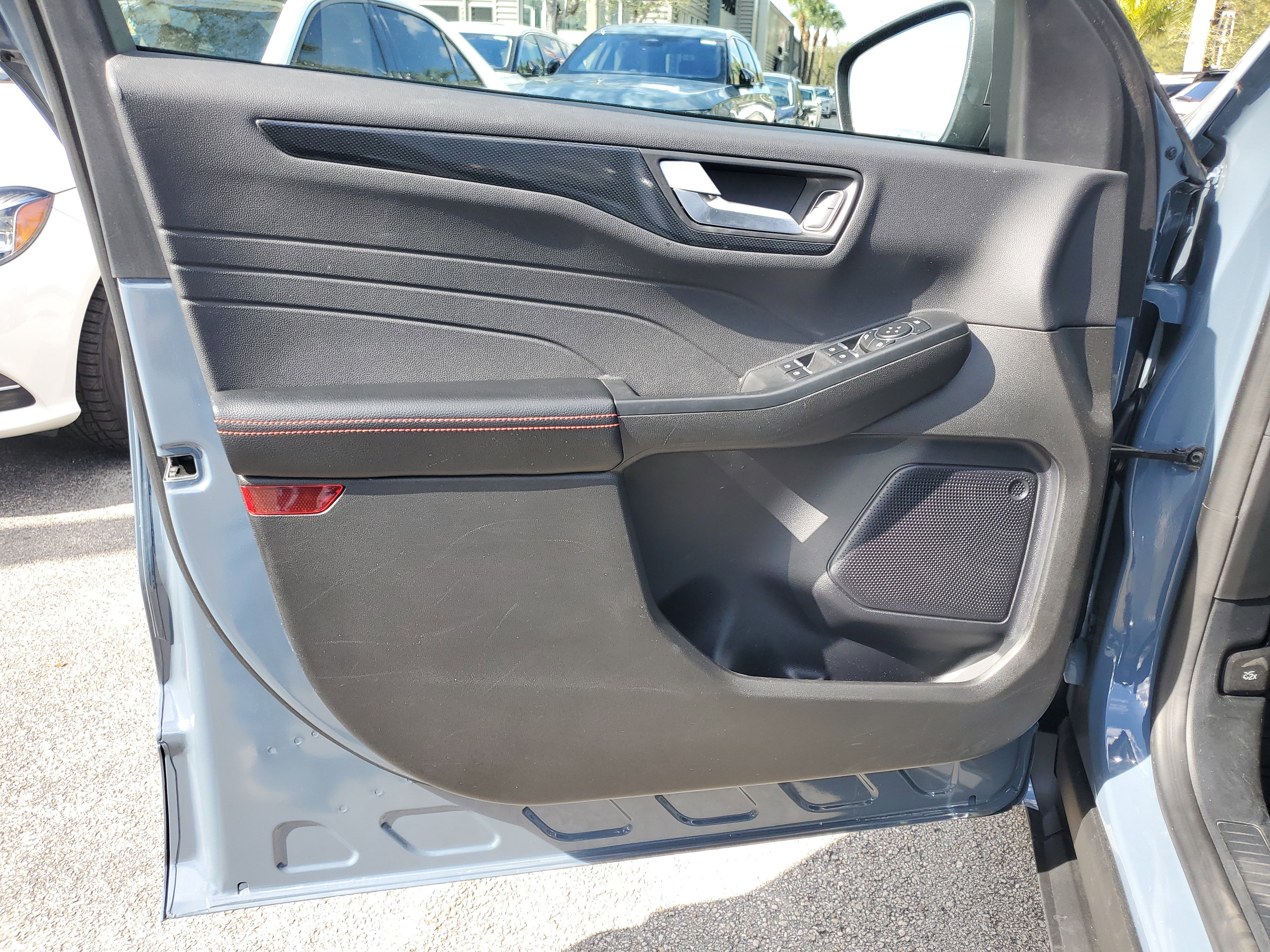 Used 2024 Ford Escape ST-Line w/ Tech Pack #1 image 17