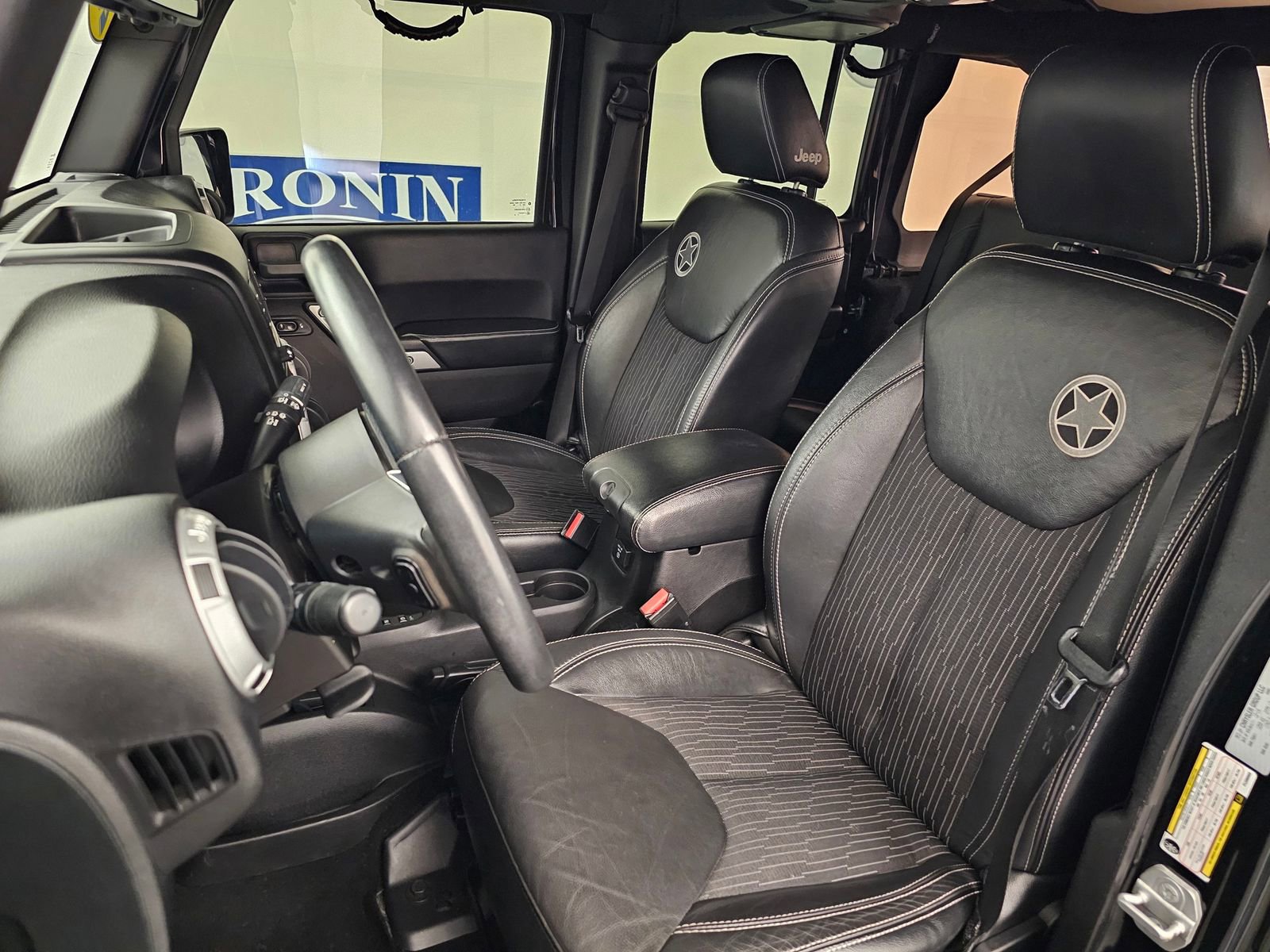 Used 2015 Jeep Wrangler Unlimited Sport image 13