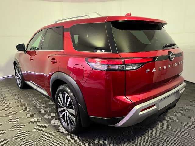 Certified 2022 Nissan Pathfinder Platinum w/ Cargo Package image 5