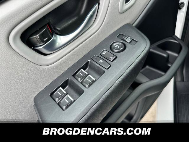 New 2025 Honda Pilot Touring image 8