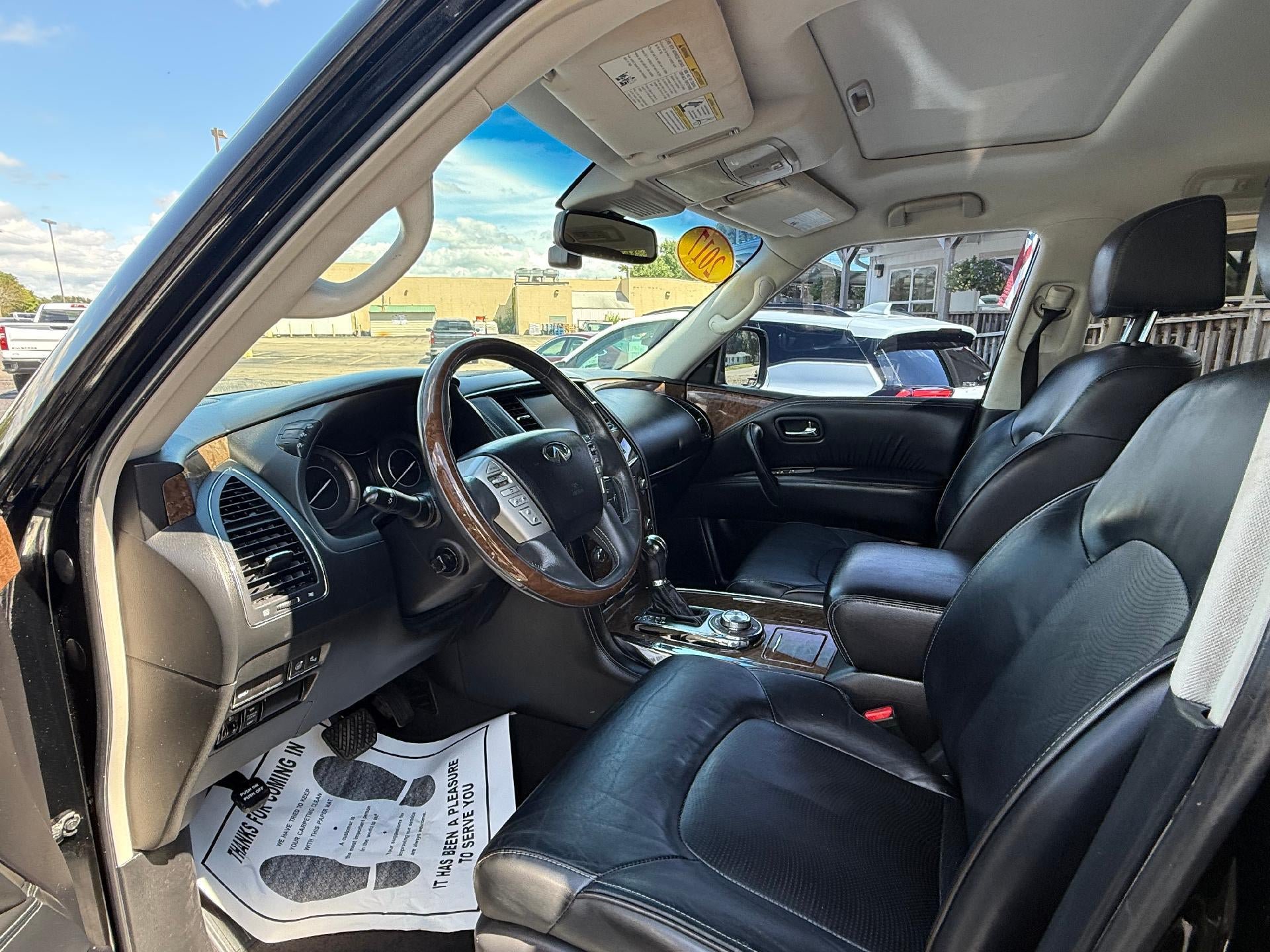 Used 2017 INFINITI QX80 4WD w/ Driver Assistance Package image 6