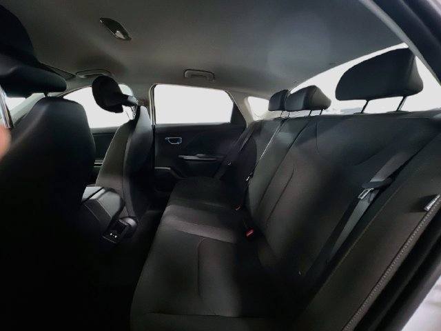 New 2026 Kia K4 FWD image 22