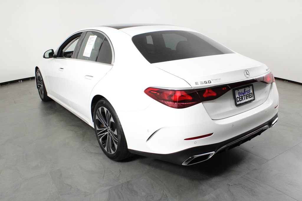 Used 2024 Mercedes-Benz E 350 4MATIC Sedan image 3