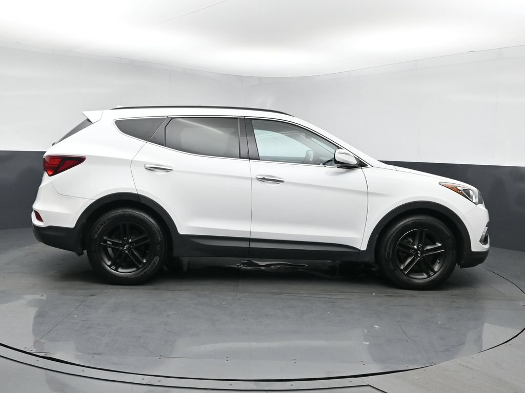 Used 2017 Hyundai Santa Fe Sport w/ 2.4L Tech Package 04 FWD image 3