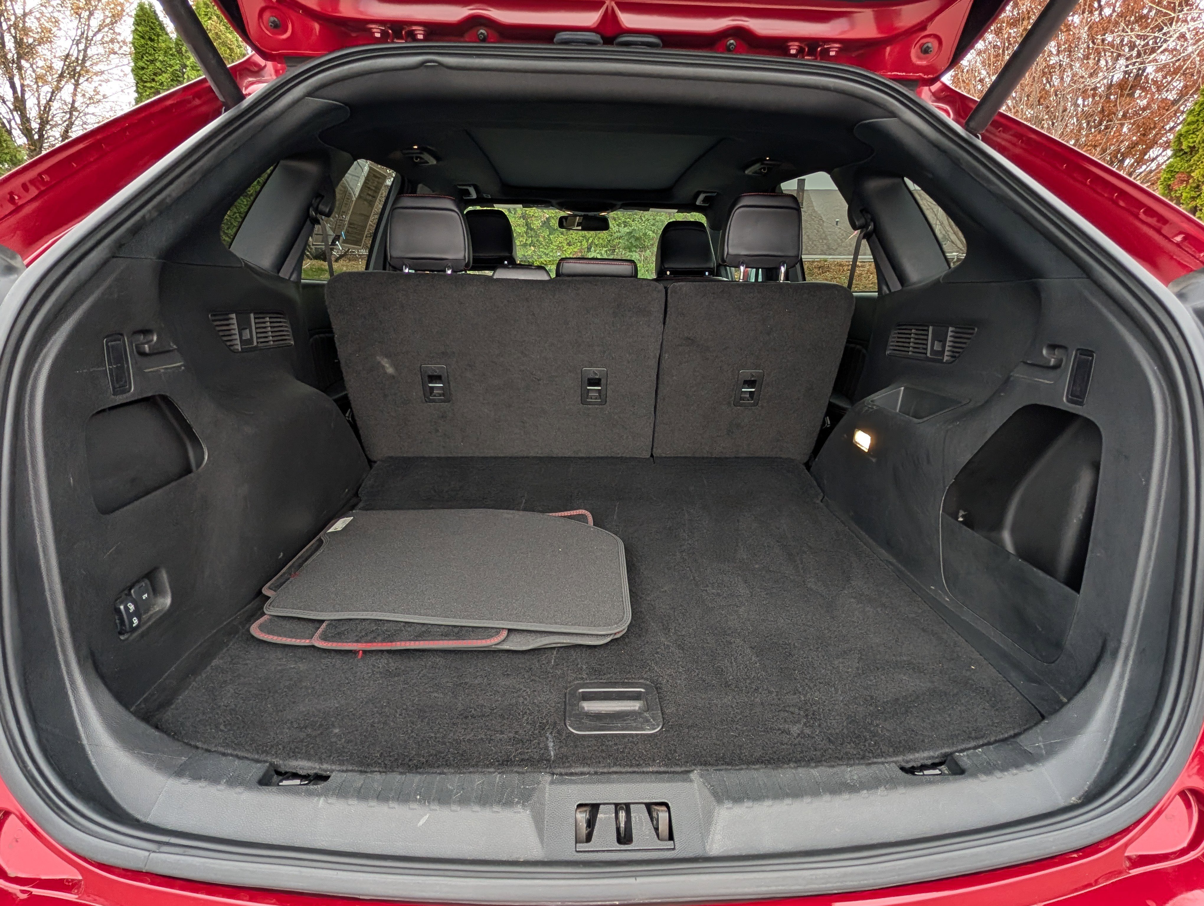 Used 2024 Ford Edge ST-Line image 29