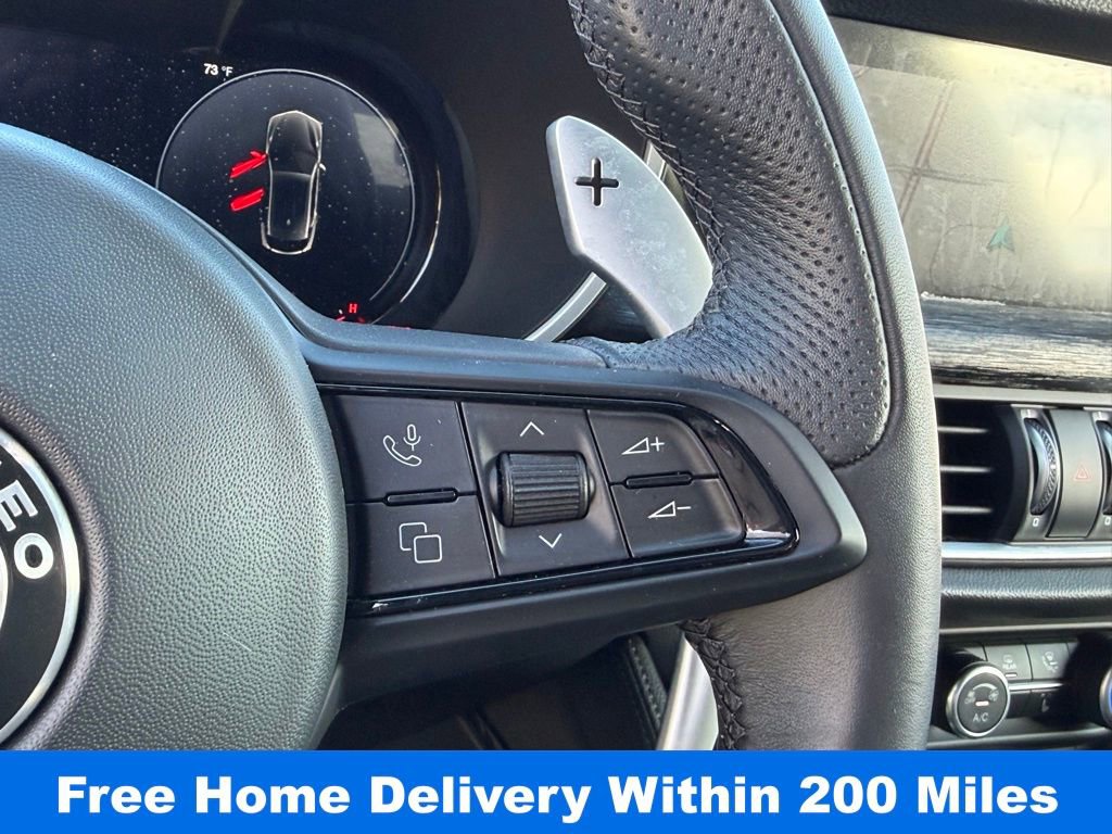 Used 2024 Alfa Romeo Stelvio Sprint image 20