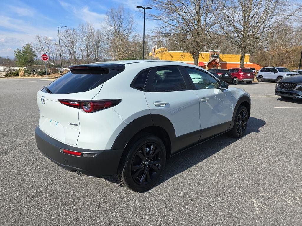 New 2026 MAZDA CX-30 AWD 2.5 S w/ Select Sport Pkg image 3
