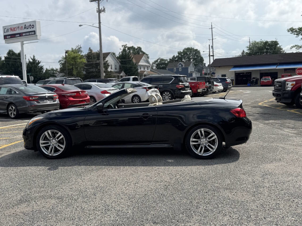 Used 2010 INFINITI G37 Base 2dr Convertible w/ Premium Pkg image 23