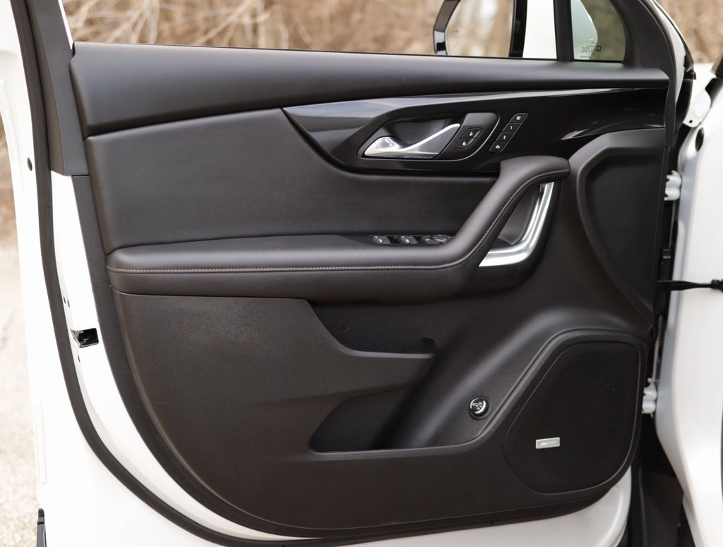 Used 2023 Chevrolet Blazer Premier w/ Enhanced Convenience Package image 26