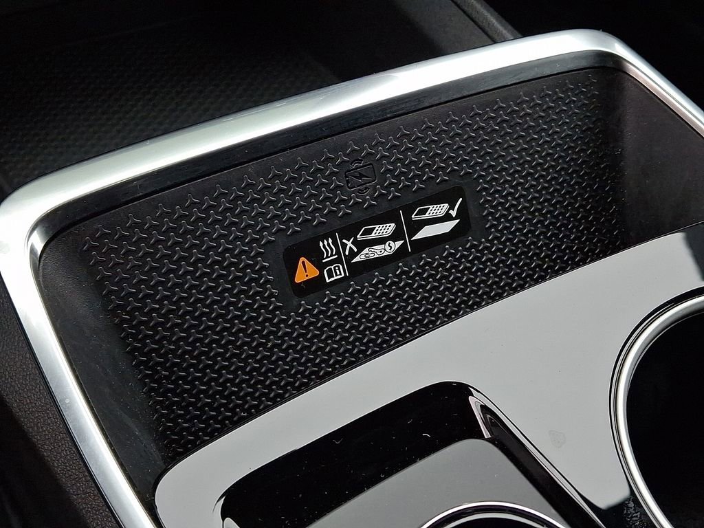 Used 2026 Chevrolet Equinox LT w/ Convenience Package II image 23