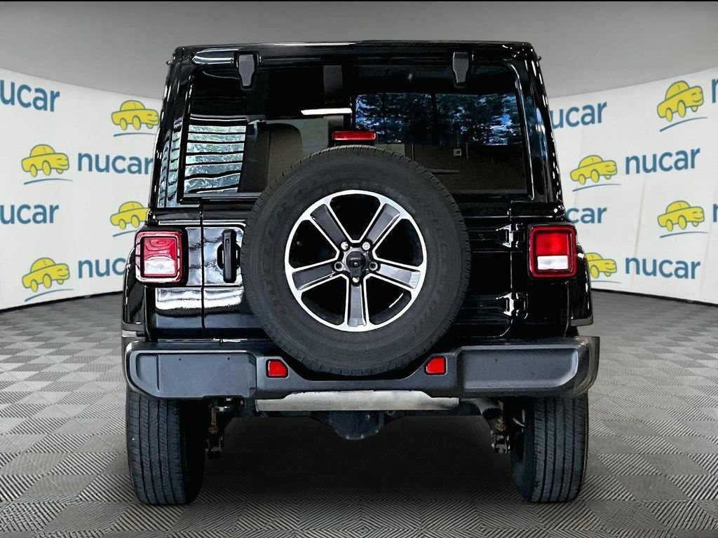 Used 2023 Jeep Wrangler Unlimited Sahara AWD/4WD image 5