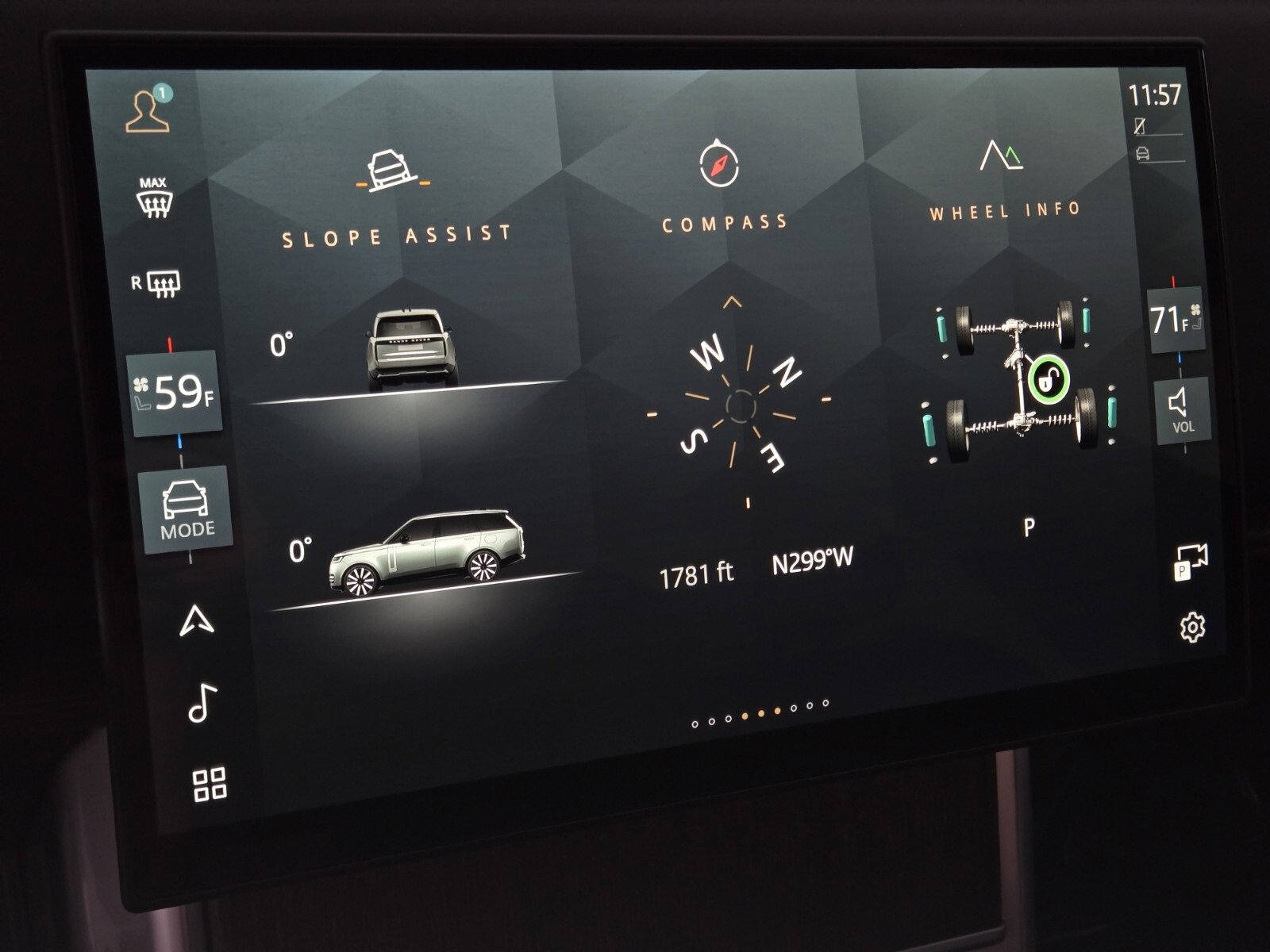 New 2025 Land Rover Range Rover SE image 28