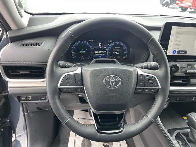 Used 2024 Toyota Grand Highlander Platinum image 14