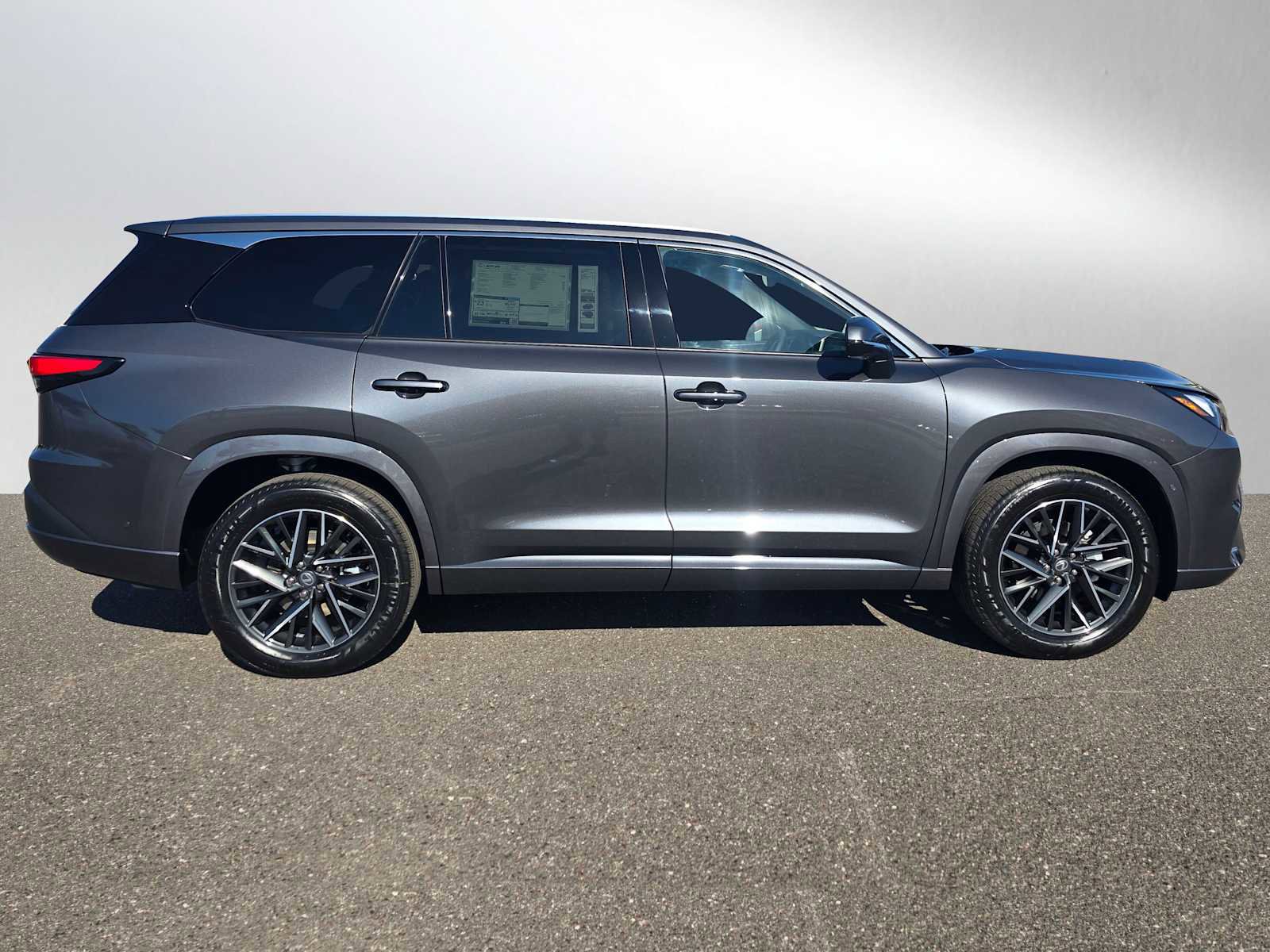 New 2026 Lexus TX 350 AWD image 2