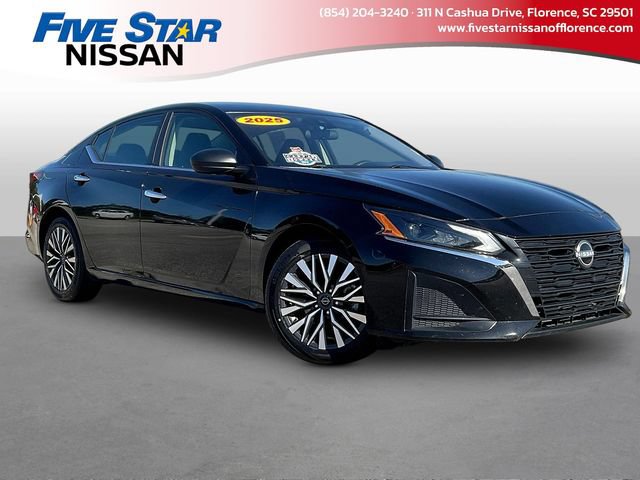 Used 2025 Nissan Altima 2.5 SV FWD image 1