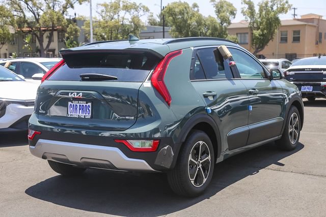 New 2026 Kia Niro EX FWD image 16