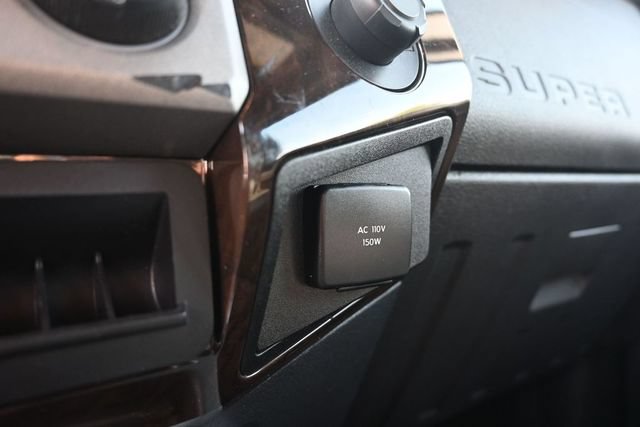 Used 2015 Ford F450 Platinum w/ FX4 Off Road Package AWD/4WD image 26