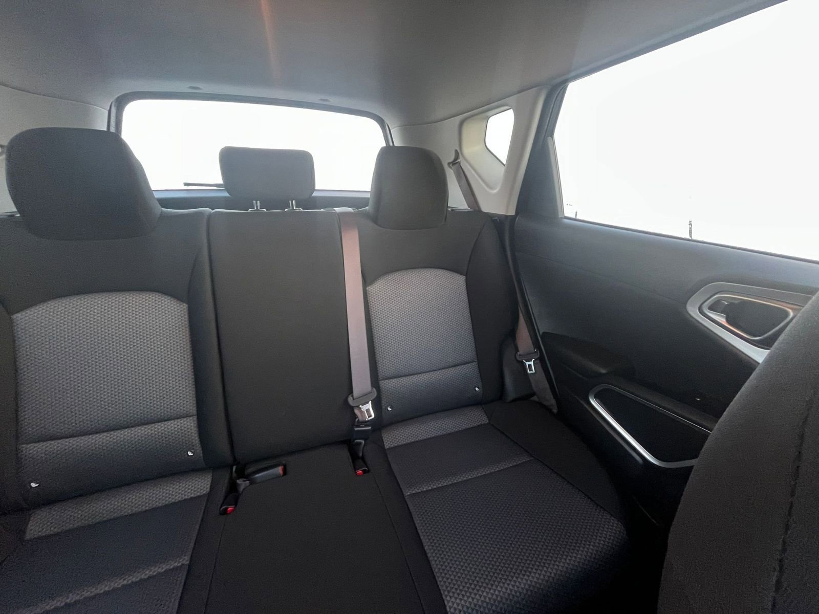 Used 2025 Kia Soul LX w/ LX Technology Package image 35