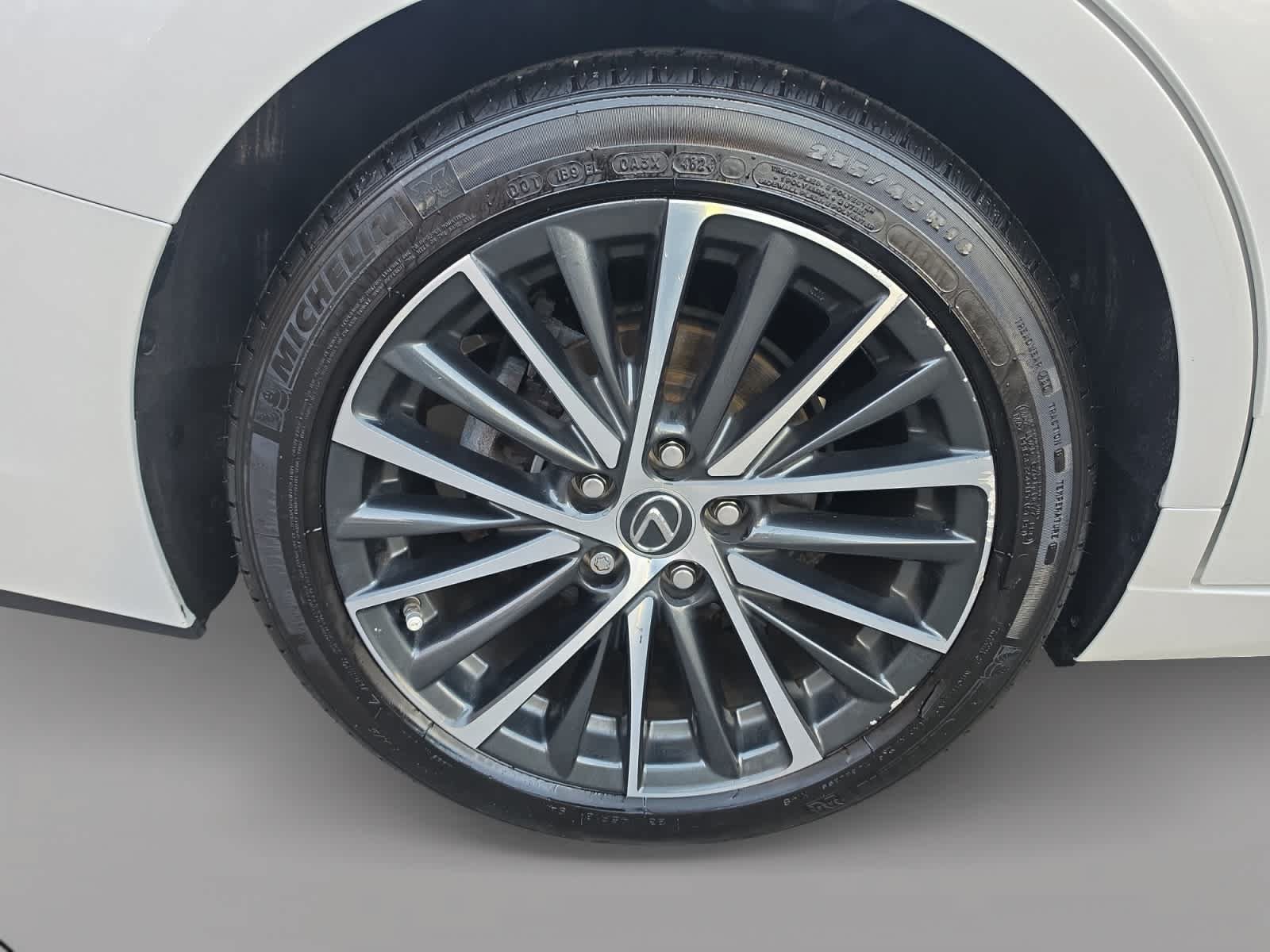 Used 2025 Lexus ES 350 w/ Premium Package FWD image 19