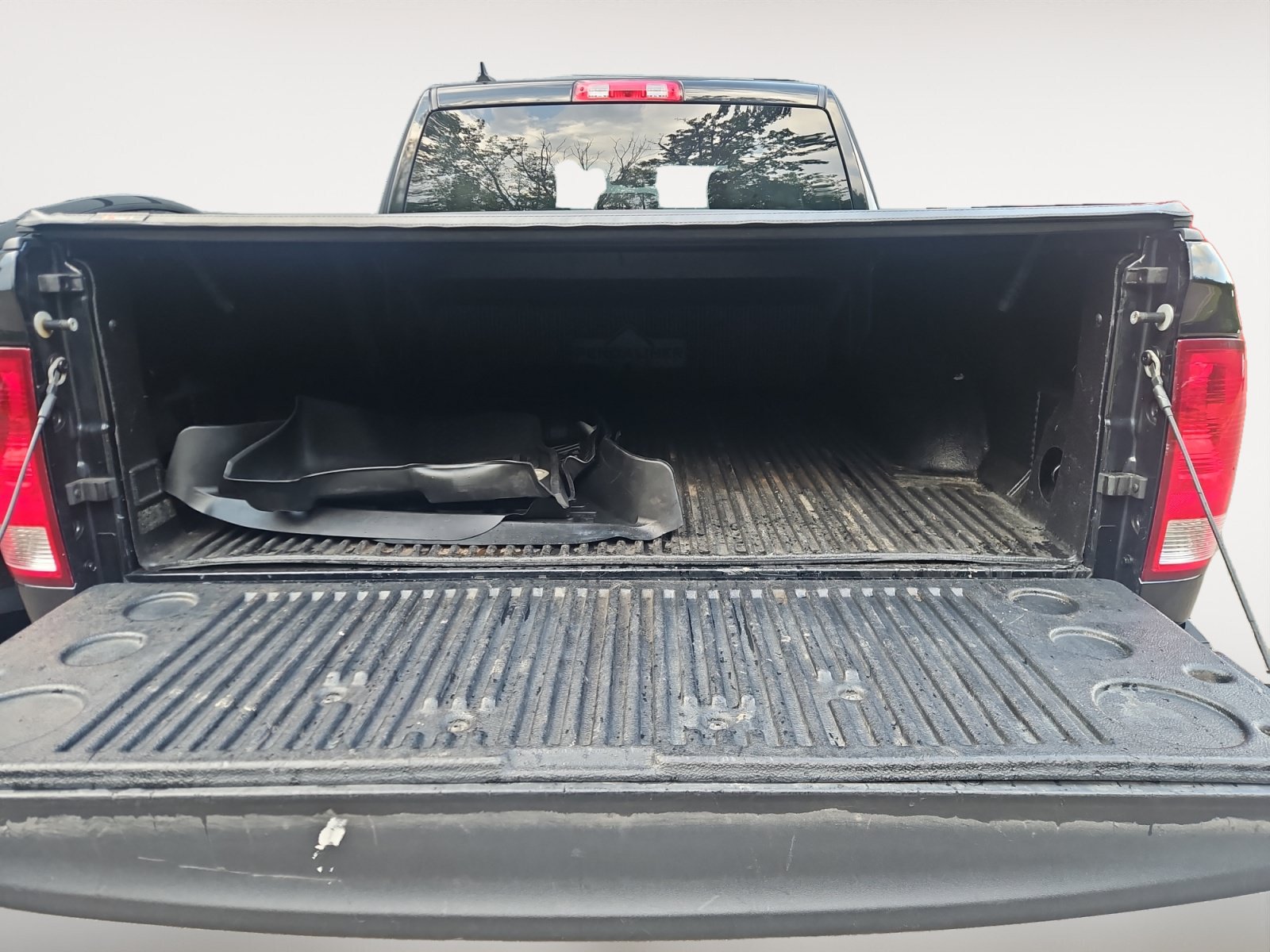 Used 2020 RAM 1500 Express w/ Wheel & Sound Group AWD/4WD image 15