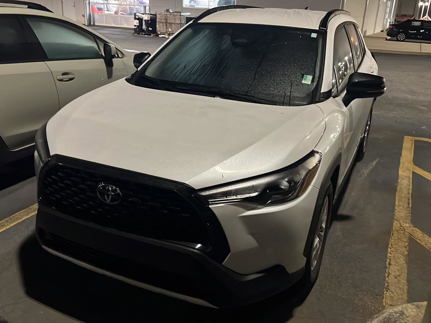 Certified 2025 Toyota Corolla Cross LE image 3