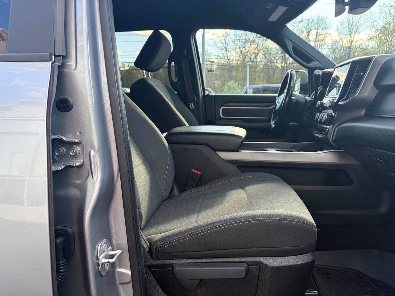 Used 2021 RAM 2500 Big Horn w/ Night Edition AWD/4WD image 51