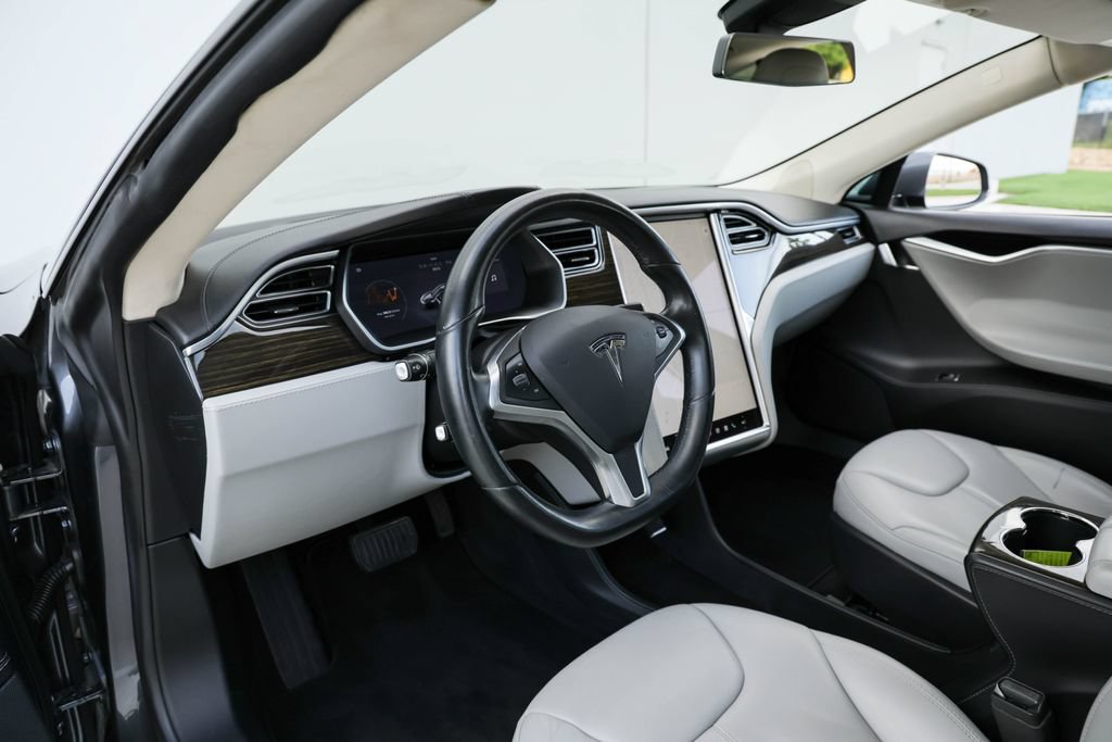 Used 2014 Tesla Model S RWD image 13