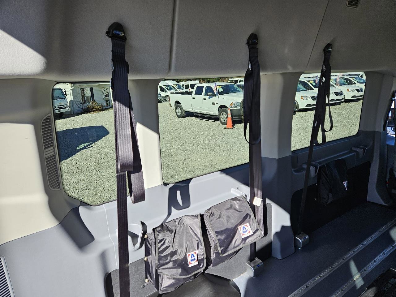 Used 2016 Ford Transit 350 XLT image 50