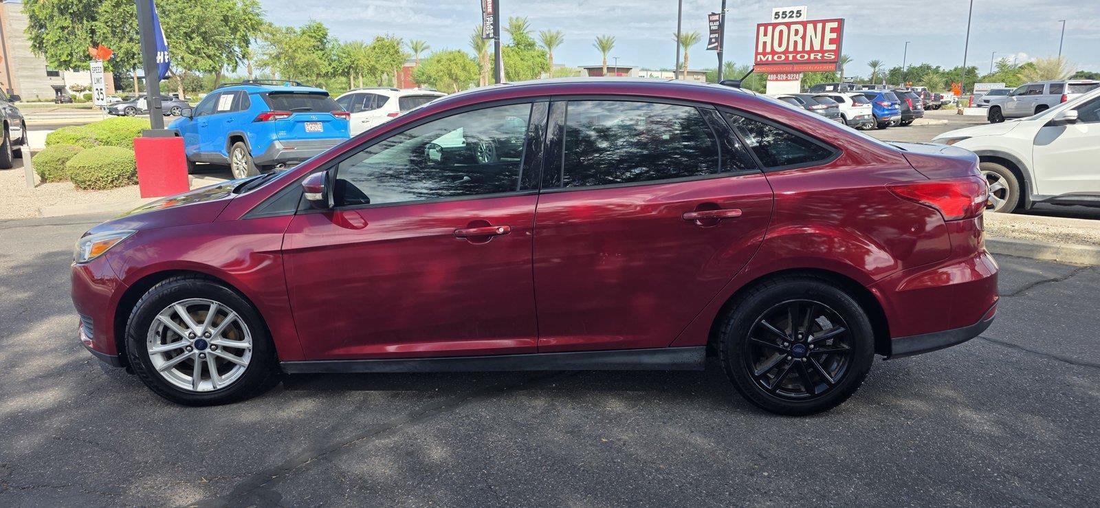 Used 2016 Ford Focus SE FWD image 8