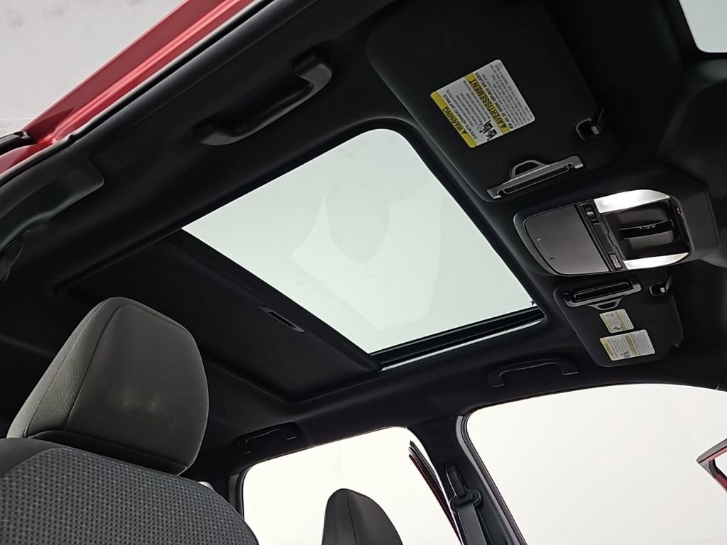 Used 2025 Subaru Forester Premium AWD/4WD image 18