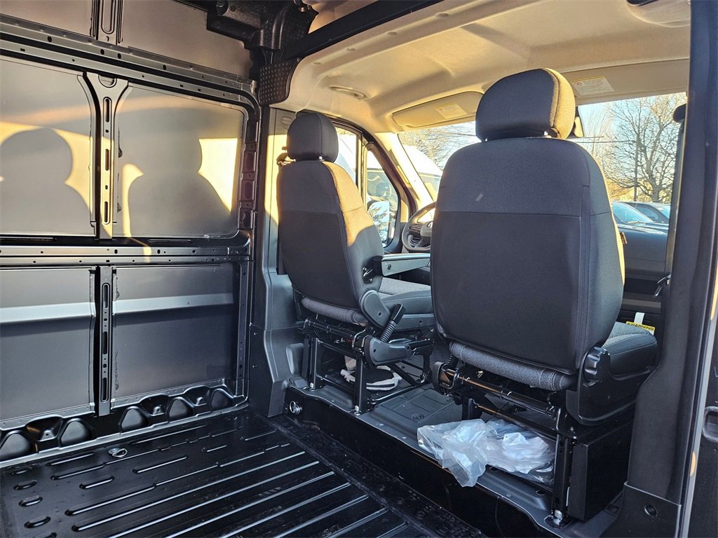 New 2026 RAM ProMaster 2500 image 18