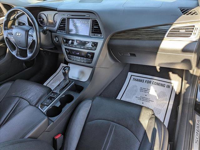 Used 2016 Hyundai Sonata Limited w/ Option Group 05 image 21