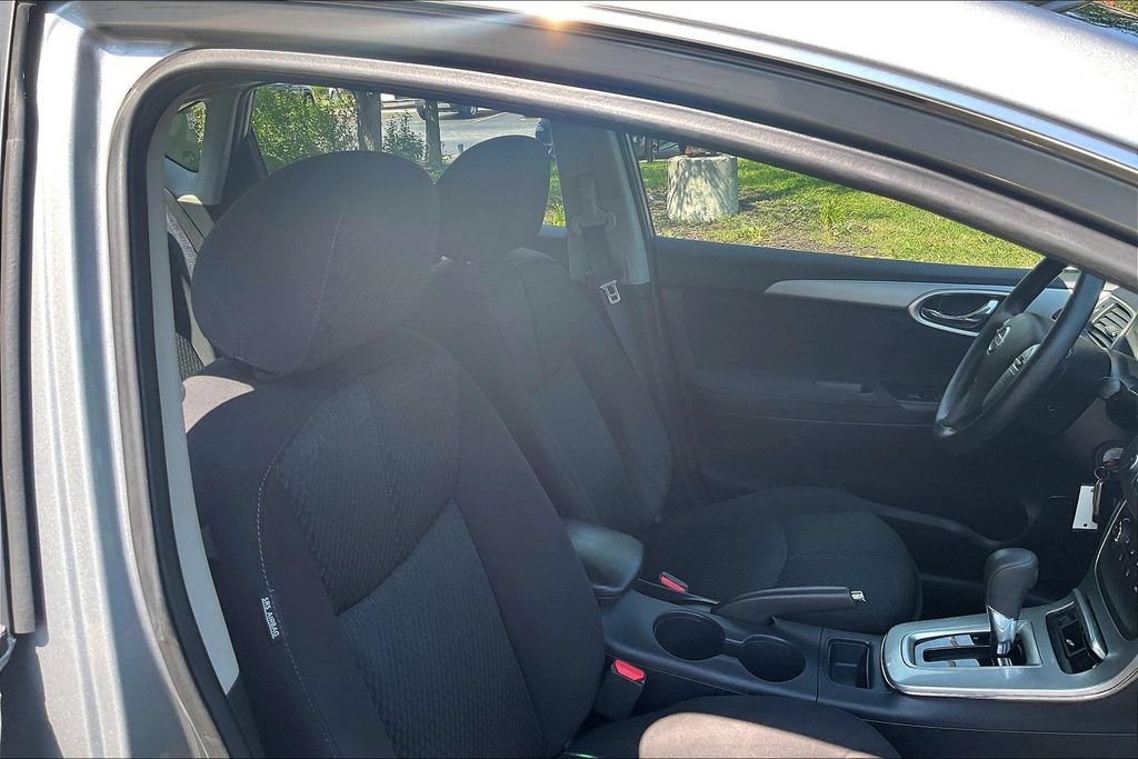 Used 2014 Nissan Sentra SR FWD image 7