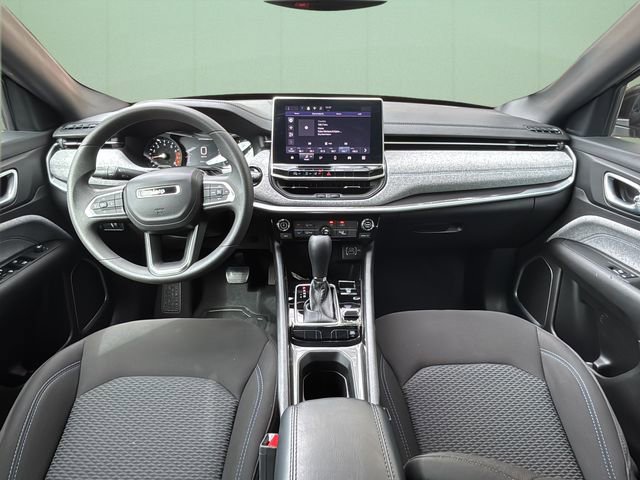 Certified 2024 Jeep Compass Sport image 24