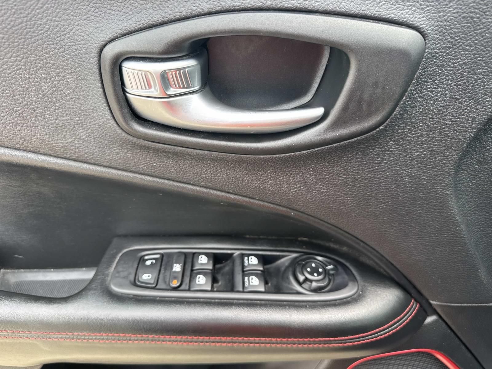 Used 2019 Jeep Compass Trailhawk AWD/4WD image 19