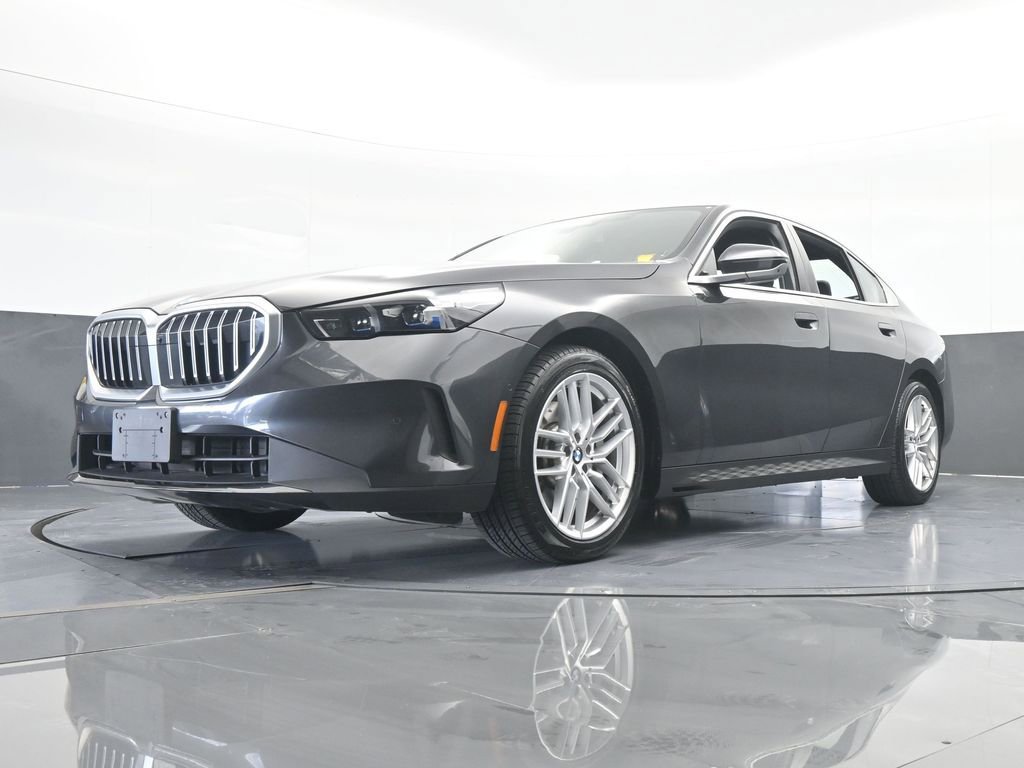 Used 2024 BMW 530i xDrive image 72