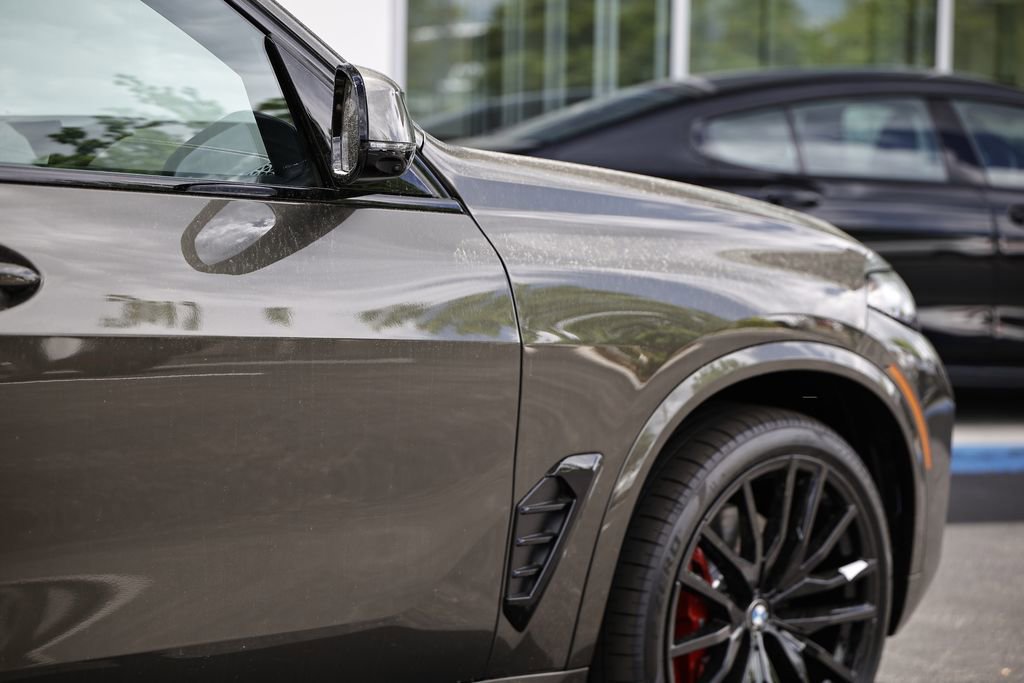 New 2026 BMW X5 xDrive40i w/ M Sport Package image 7