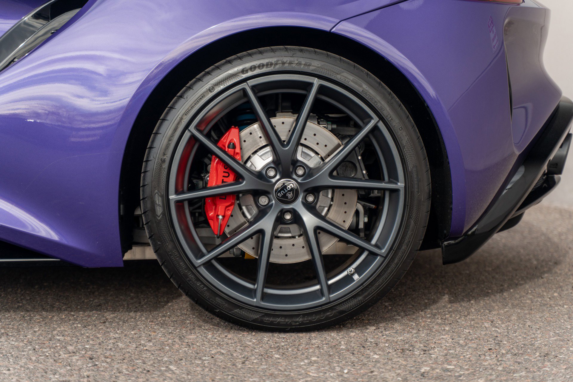 Used 2026 Lotus Emira SE image 20