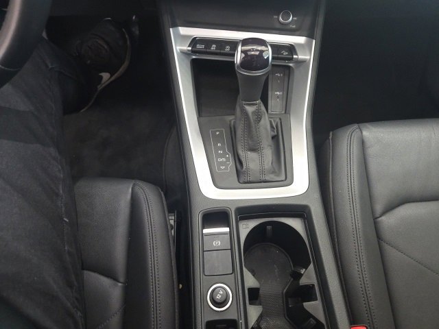 Used 2022 Audi Q3 2.0T Premium image 21