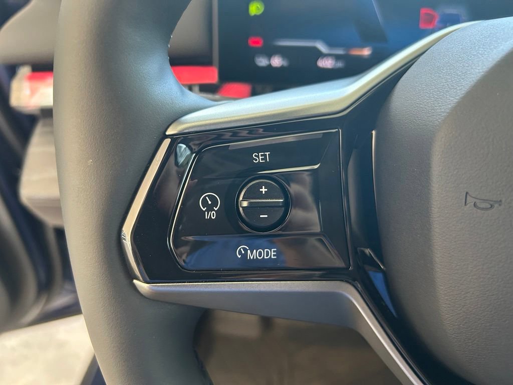 Used 2026 BMW i5 eDrive40 w/ Premium Package RWD image 46