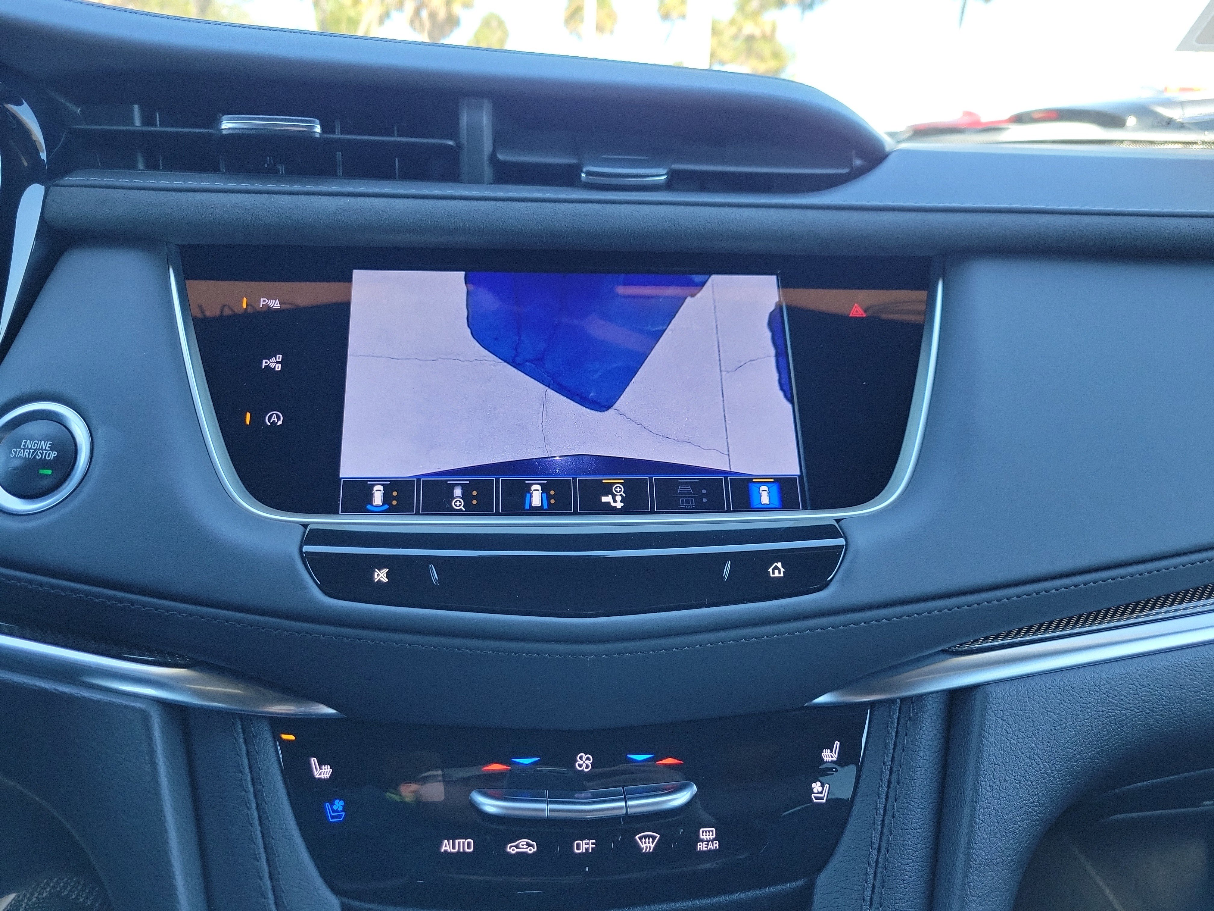 Certified 2023 Cadillac XT5 Premium Luxury w/ Platinum Package image 27