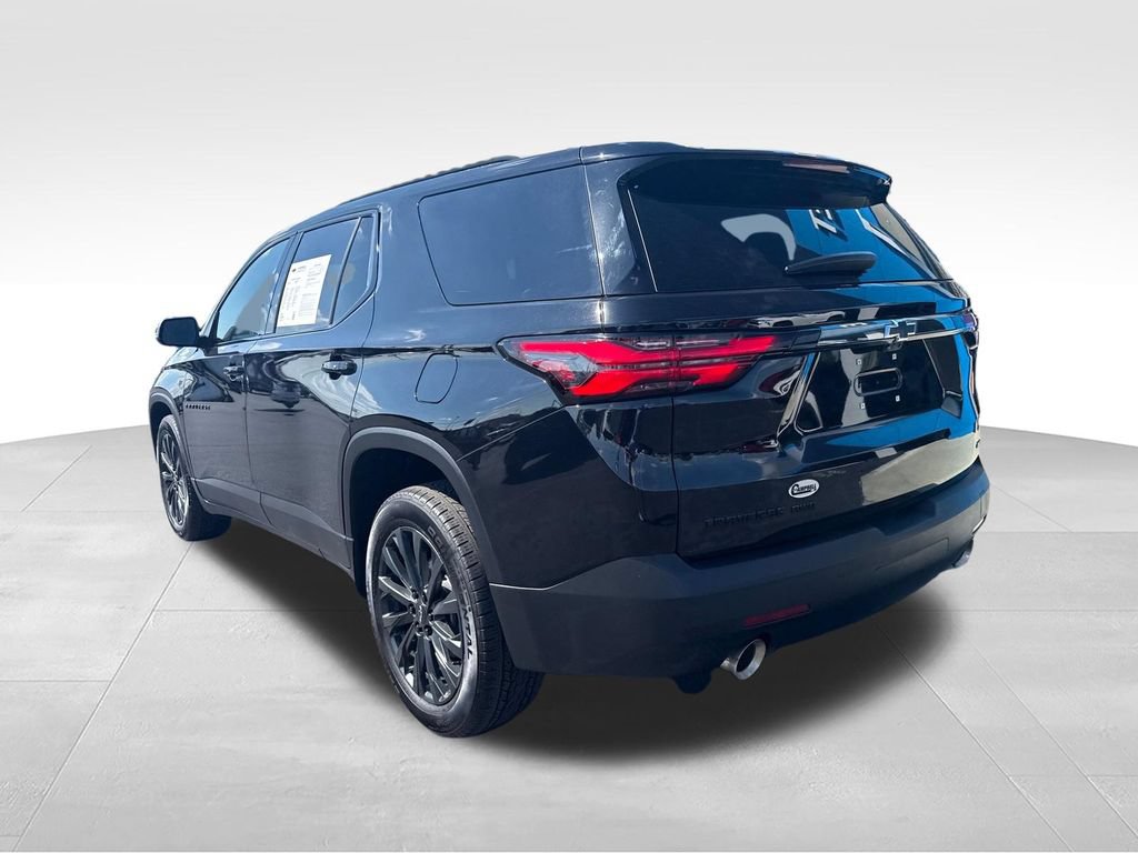 Used 2023 Chevrolet Traverse RS w/ LPO, Floor Liner Package AWD/4WD image 3