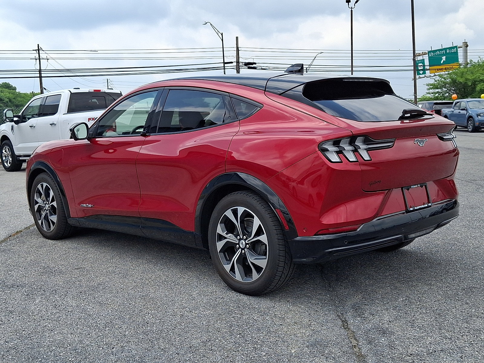 Certified 2021 Ford Mustang Mach-E Premium AWD/4WD image 4