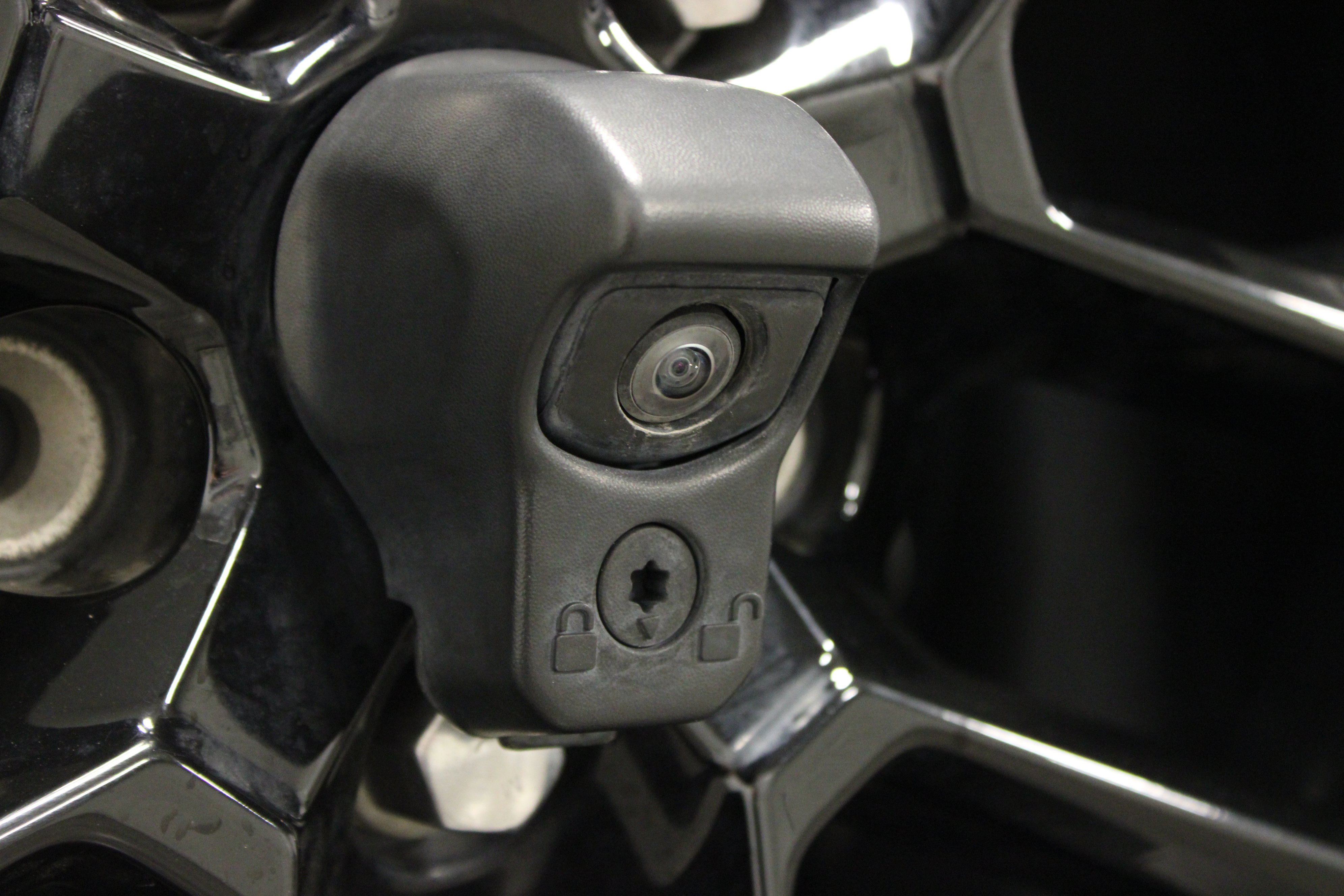 Used 2022 Jeep Wrangler Unlimited Sahara w/ Cold Weather Group image 11