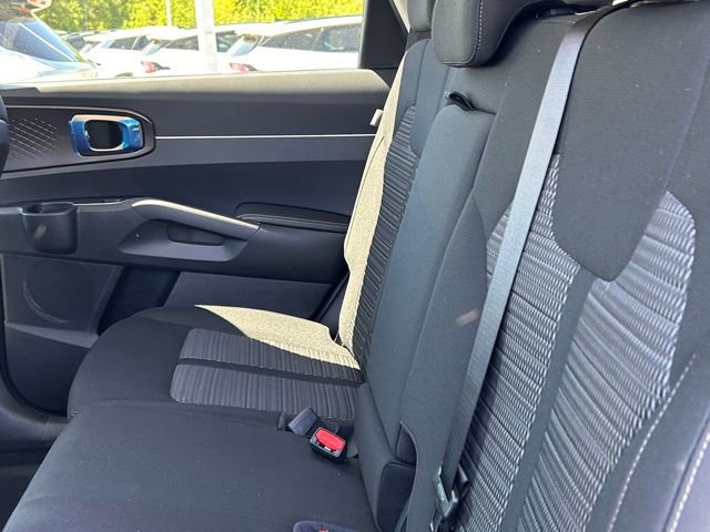 Used 2026 Kia Sorento LX FWD image 40